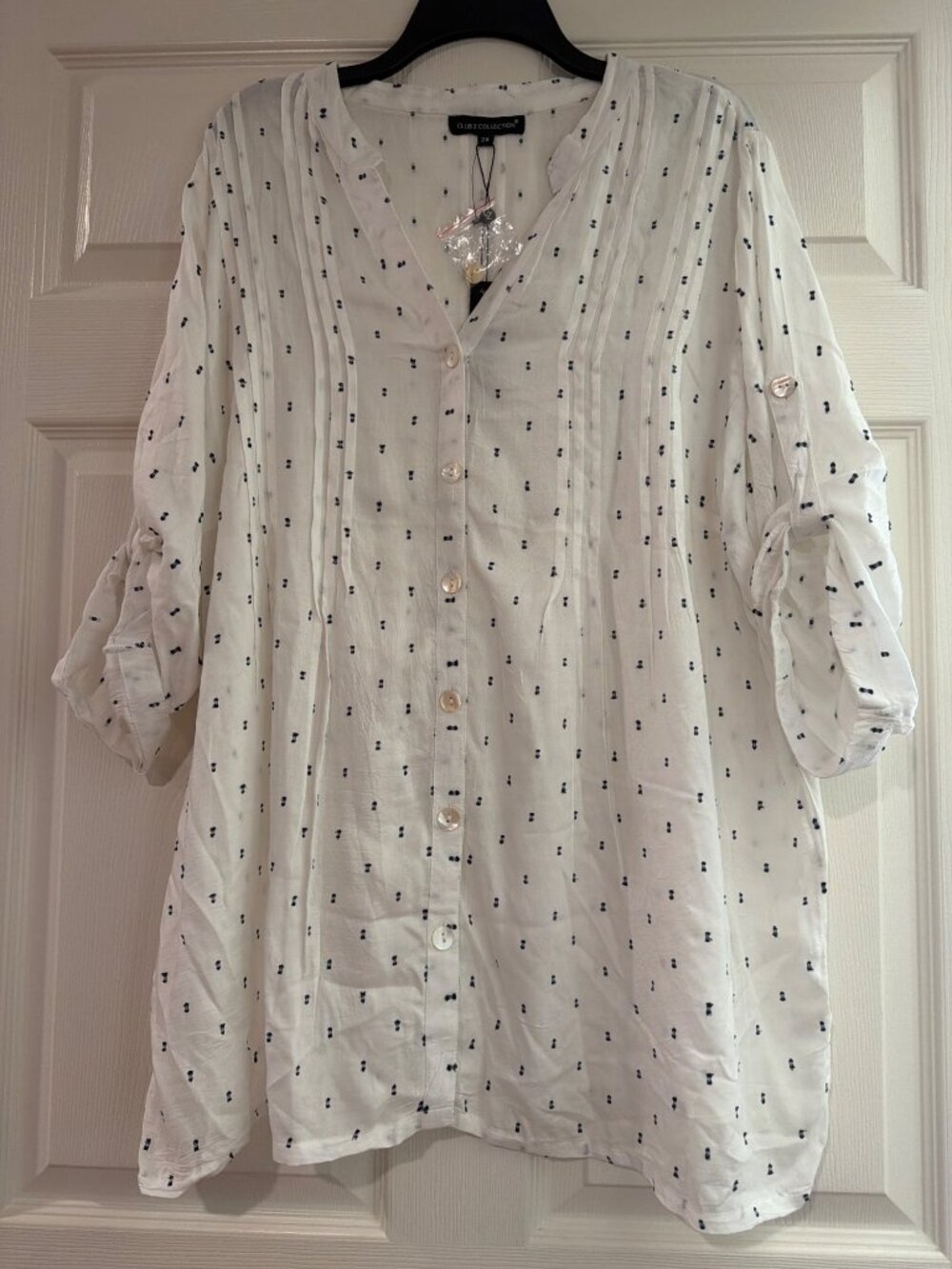 Club Z Collection Womens White & Black Button-Down Tunic Top 2X Rayon Made In In